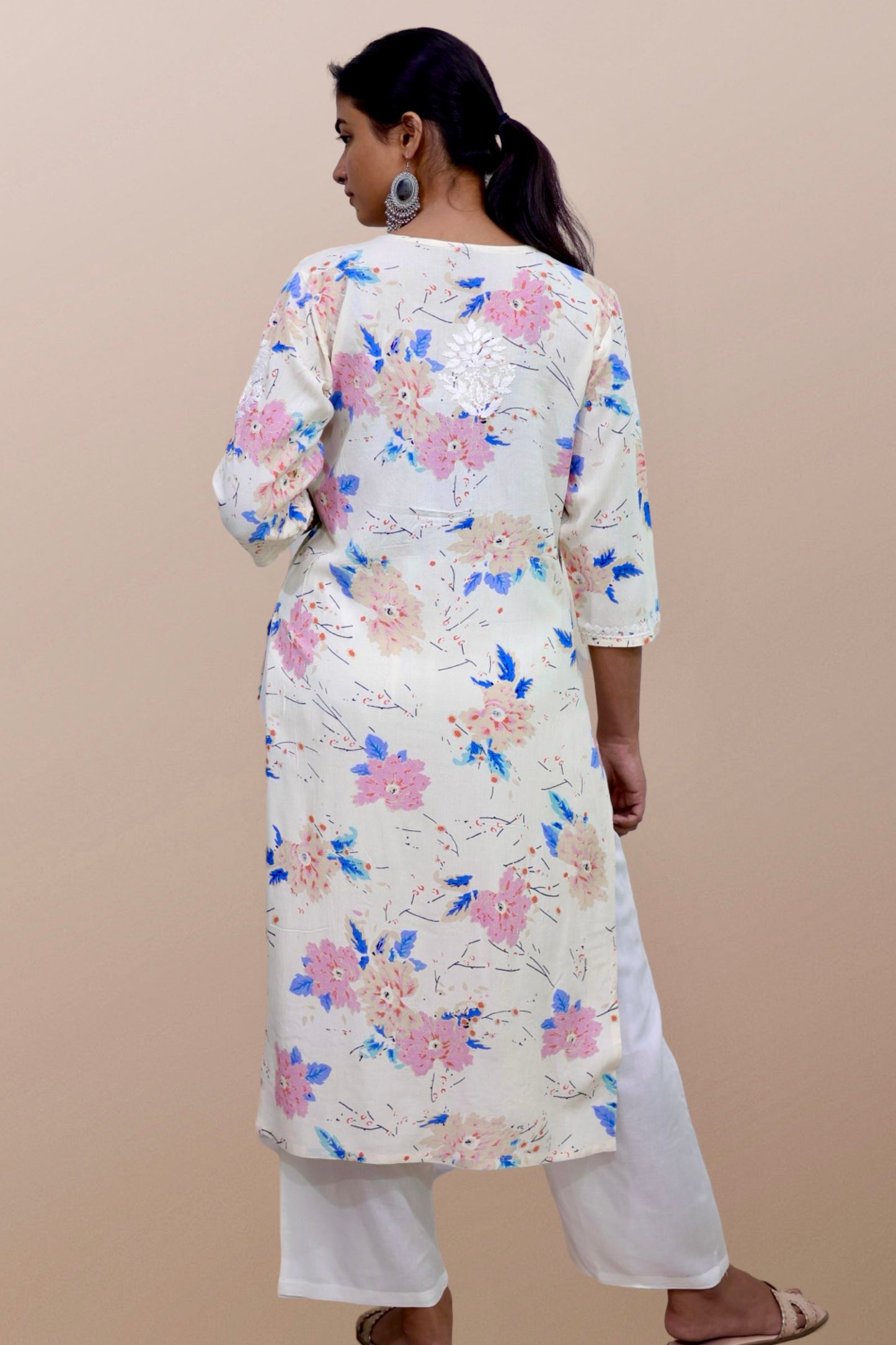 chikankari kurta women embroidered premium lucknowi chikan kurti ethnic summer latest collection lightweight festival daily wear casual comfortable straight fit