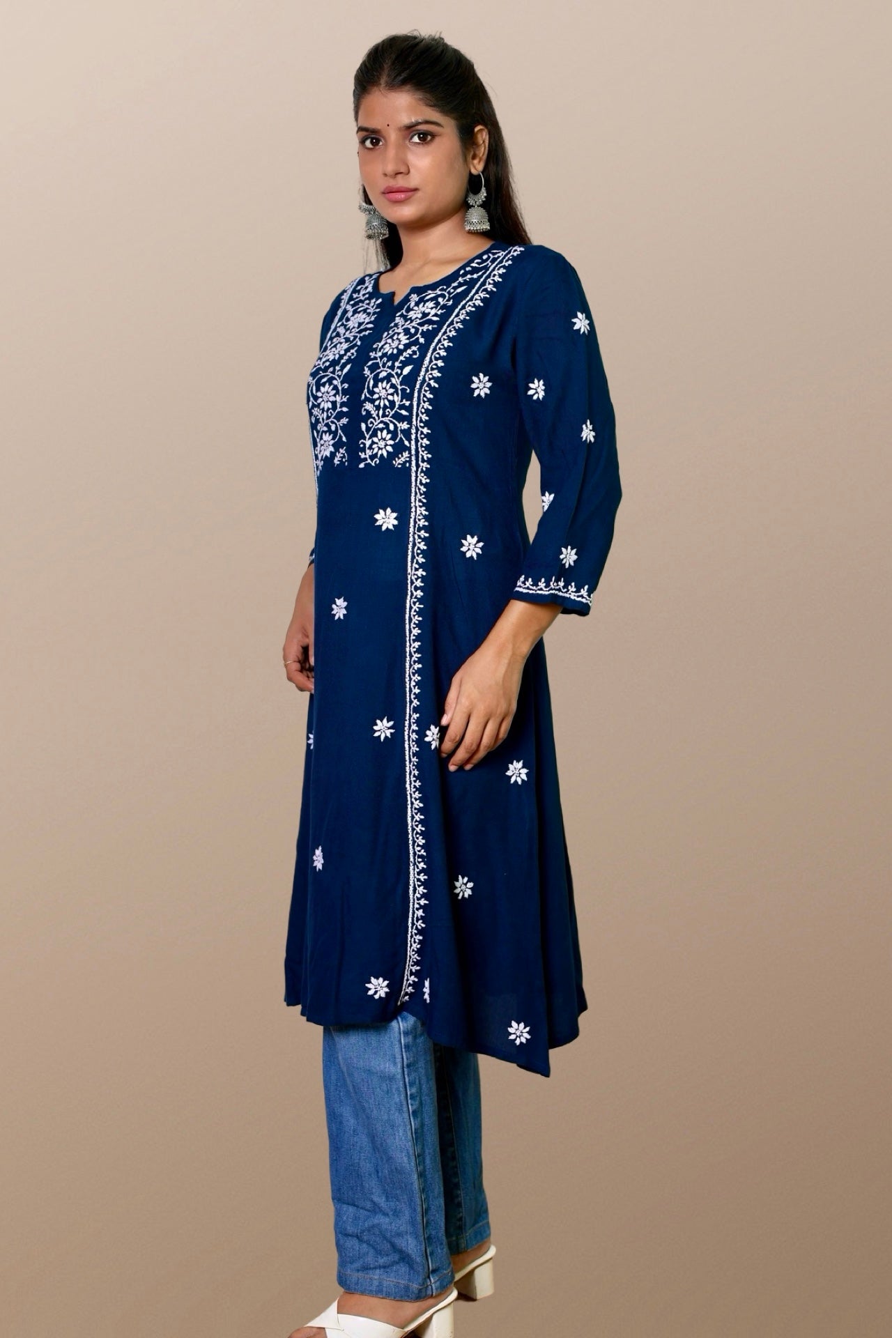 chikankari kurta women ethnic embroidered lucknowi chikan kurti festival daily wear girls handcrafted rayon fabric casual summer comfortable regular formal straight fit Lucknowi chicken ladies