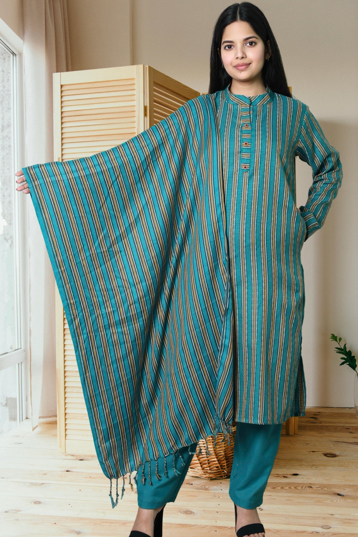 plus size winter wear kurta set women woolen kurti pant dupatta 38 40 42 44 46 48 50 52 54 56 58 S M L Xl Xxl 3xl 4xl 5xl 6xl 7xl 8xl 9xl 10xl 11xl 12xl warm woollen ethnic indian festival daily wear stylish ladies straight long comfortable curvy