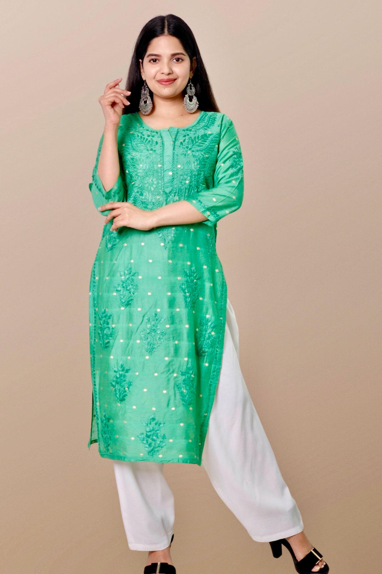 Hand Embroidered Chanderi Chikankari Kurta Green