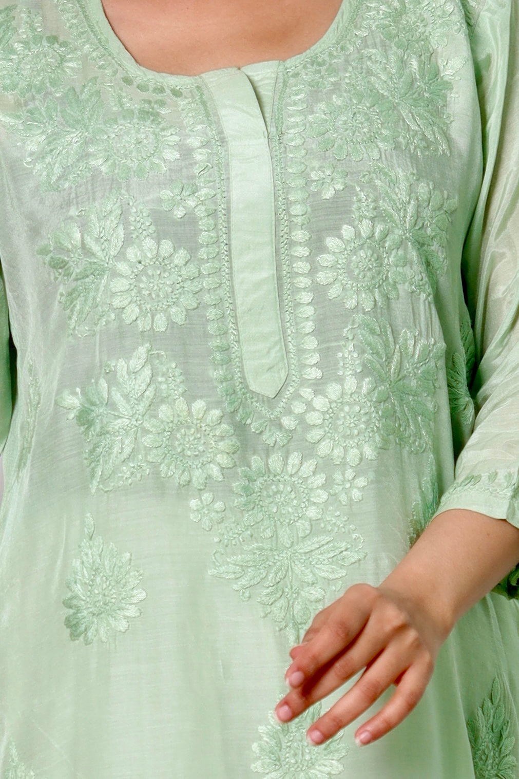 Hand Embroidered Chanderi Chikankari Kurta Green