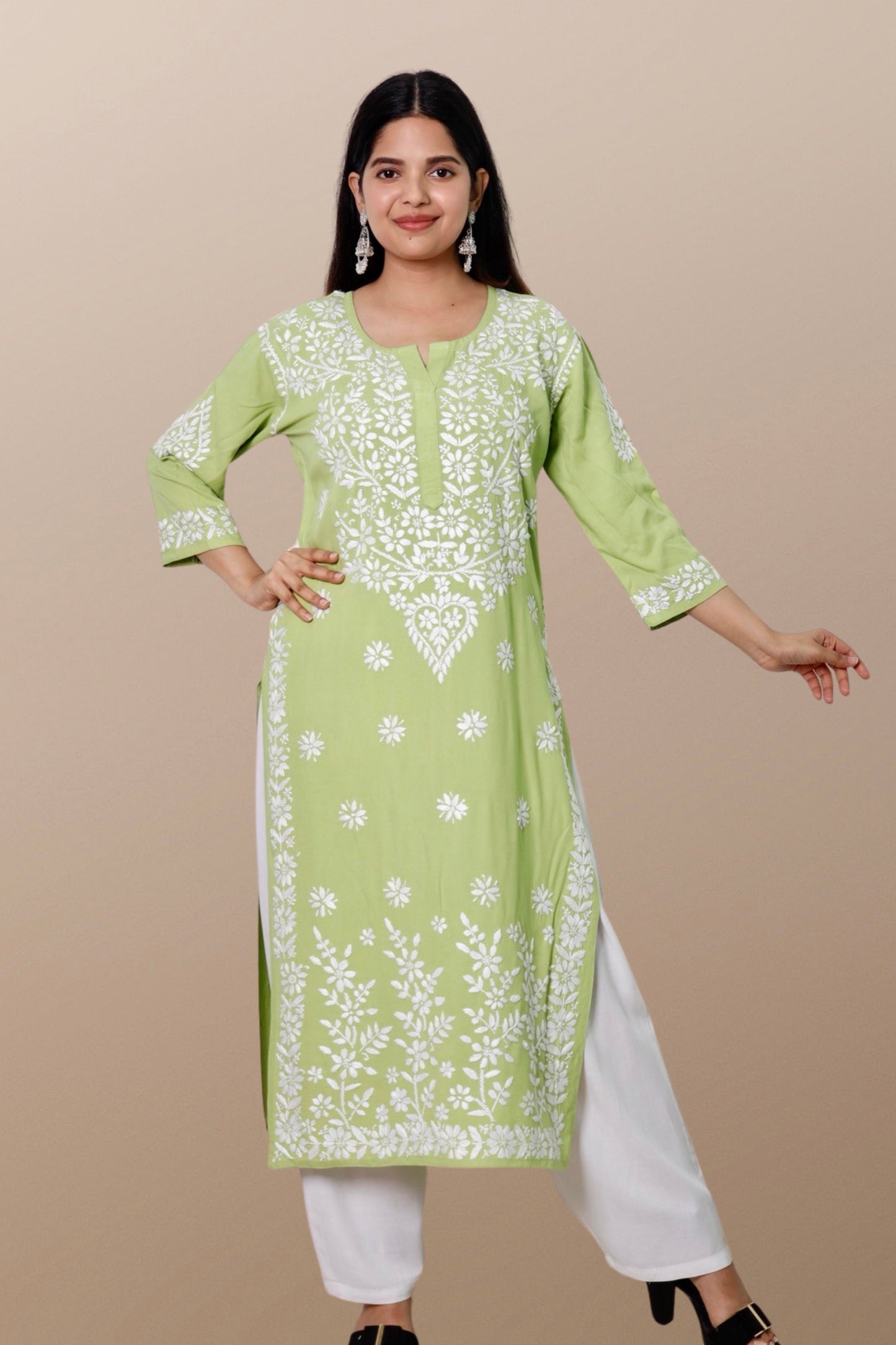 Hand Embroidered Lucknowi Chikankari Kurta Green