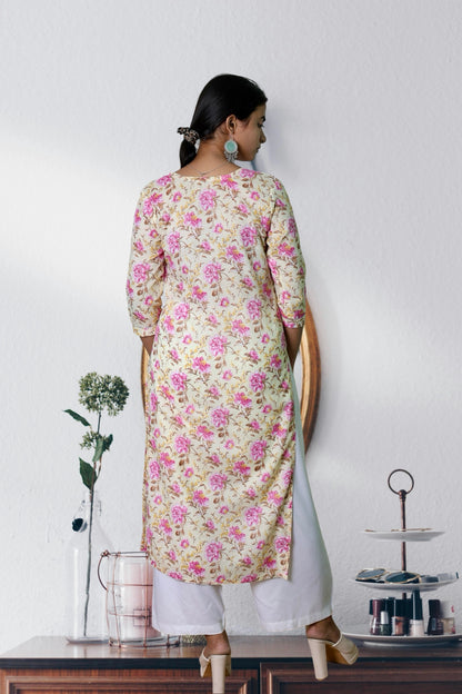 Plus size Kurta/kurti XXS-34, XS-36, S-38, M-40, L-42, XL-44, XXl-46, 3XL-48, 4XL-50, 5XL-52, 6XL-54, 7XL-56, 8XL,-58 9XL-60, 10XL-62, 11XL-64, 12XL-66, 13XL-68, 14XL-70, 15XL-72