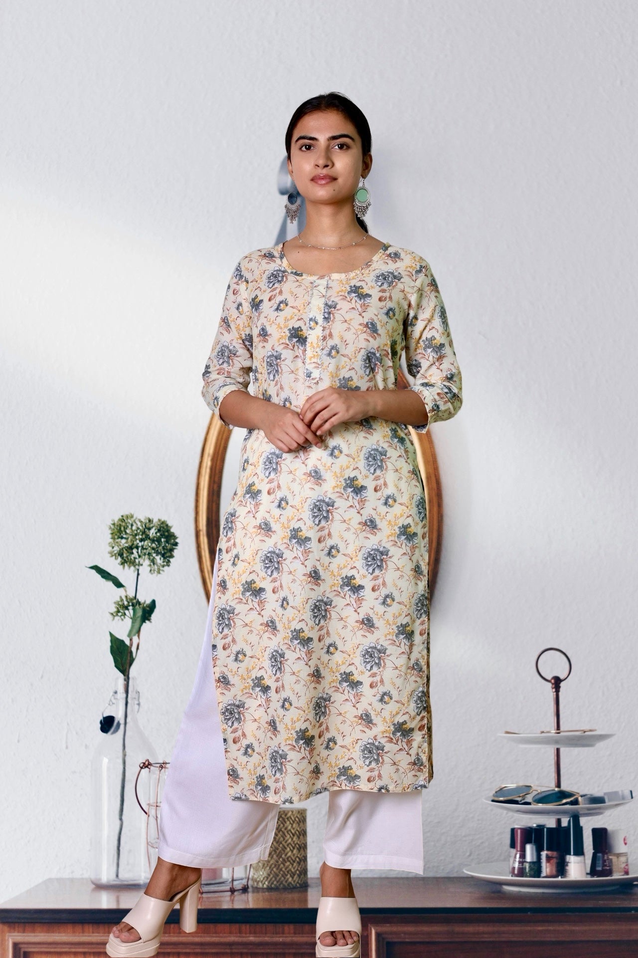 Plus size Kurta/kurti XXS-34, XS-36, S-38, M-40, L-42, XL-44, XXl-46, 3XL-48, 4XL-50, 5XL-52, 6XL-54, 7XL-56, 8XL,-58 9XL-60, 10XL-62, 11XL-64, 12XL-66, 13XL-68, 14XL-70, 15XL-72